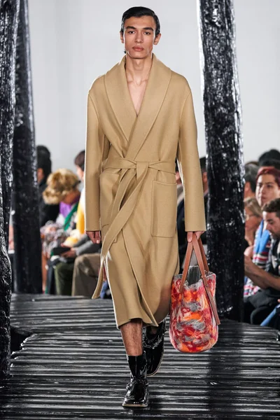 Look 31